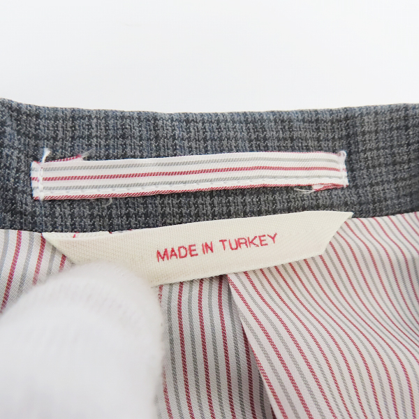 実際に弊社で買取させて頂いた【未使用】Brooks Brothers RED FLEECE/ブルックスブラザーズ チェック柄 2Bテーラードジャケット グレー系/38の画像 2枚目