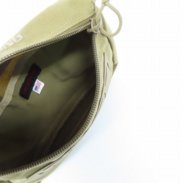 実際に弊社で買取させて頂いたBRIEFING/ブリーフィング PG AT POUCH WIDE ポーチショルダーバッグ ベージュ系 BRM203A09の画像 3枚目