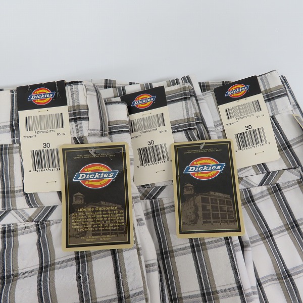 実際に弊社で買取させて頂いたDickies/ディッキーズ MULTI USE POCKET SHORTS/マルチユーズ ポケット ショーツ/チェック柄 ハーフパンツ/30 3点セットの画像 5枚目