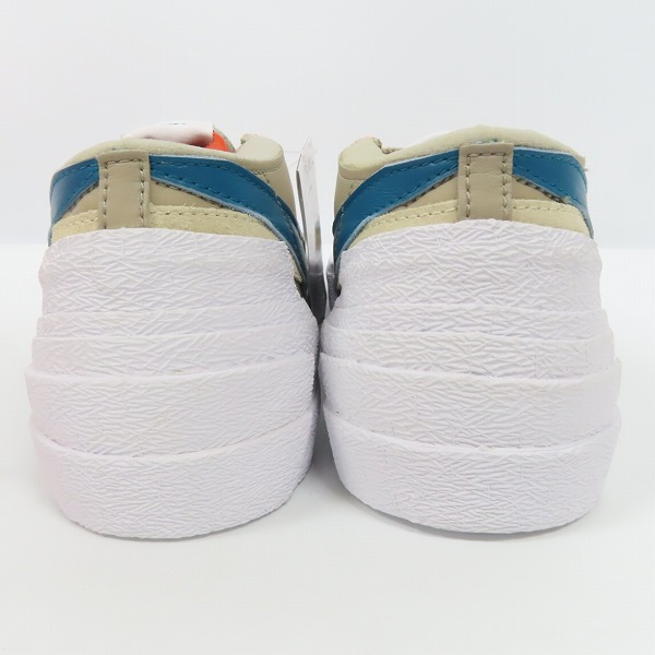 実際に弊社で買取させて頂いた【未使用】NIKE×SACAI×KAWS/ナイキ×サカイ×カウズ BLAZER LOW/ブレーザーロー DM7901-200/29の画像 1枚目