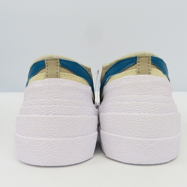 実際に弊社で買取させて頂いた【未使用】カウズ×サカイ×ナイキ BLAZER LOW REED/ブレーザーロー リード DM7901-200/27.5 の画像 1枚目