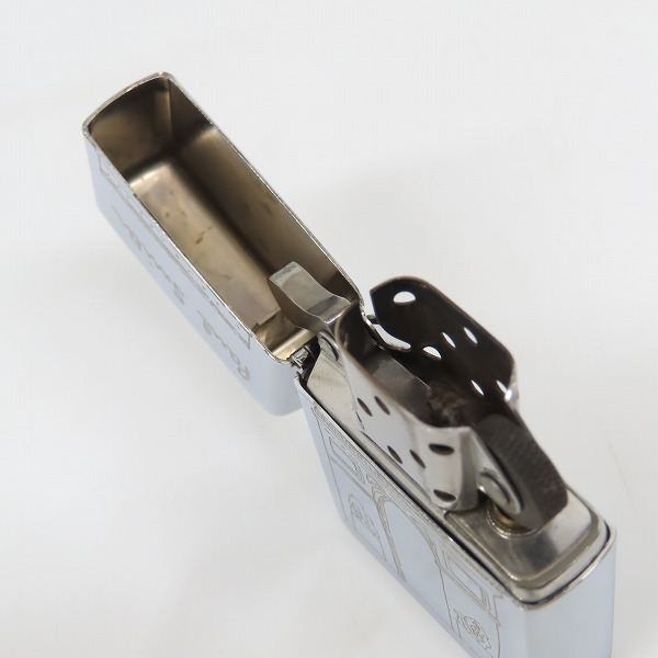 実際に弊社で買取させて頂いたZIPPO/ジッポー Paul Smith/ポールスミス 建物 2000年製の画像 4枚目