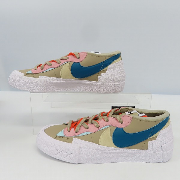 実際に弊社で買取させて頂いた【未使用】カウズ×サカイ×ナイキ BLAZER LOW REED/ブレーザーロー リード DM7901-200/27.5 の画像 3枚目
