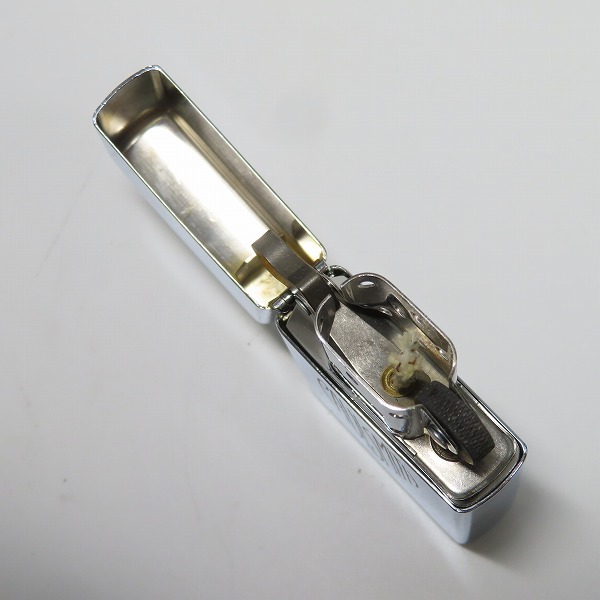 実際に弊社で買取させて頂いたZIPPO/ジッポー Paul Smith/ポールスミス ロゴハート 2002年製の画像 4枚目