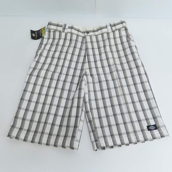 実際に弊社で買取させて頂いた【おまとめ品】Dickies/ディッキーズ MULTI USE POCKET SHORTS/マルチユーズ ポケット ショーツ/チェック柄 ハーフパンツ/36の画像 4枚目