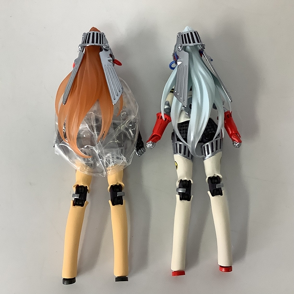 実際に弊社で買取させて頂いたマックスファクトリー figma ペルソナ4 ジ・アルティメット イン マヨナカアリーナ ラビリス ファミ通オリジナルカラー 2種の画像 4枚目