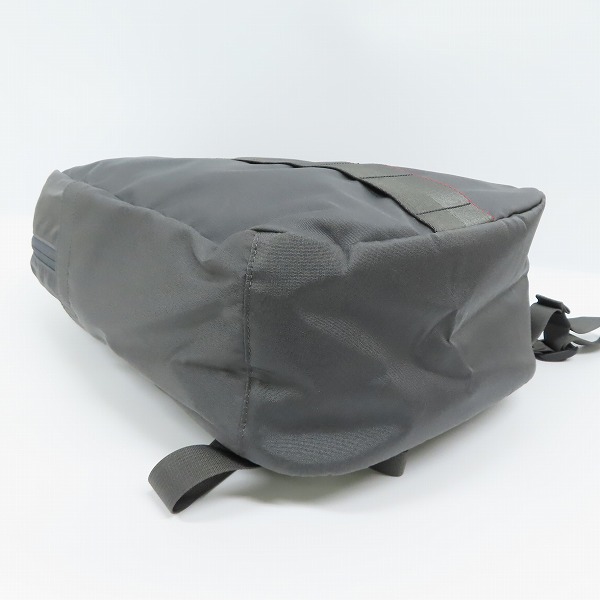 実際に弊社で買取させて頂いたBRIEFING/ブリーフィング URBAN GYM LIGHT PACK アーバンジム リュックサック/バックパック グレー系 BRL203P01の画像 2枚目