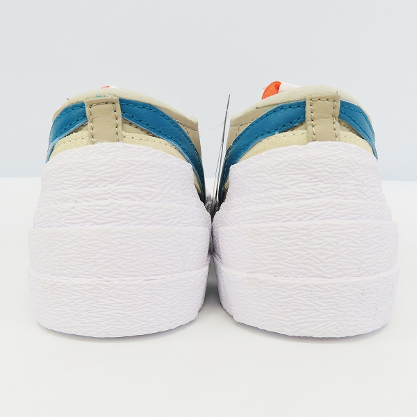 実際に弊社で買取させて頂いた【未使用】NIKE×SACAI×KAWS/ナイキ BLAZER LOW ブレーザー DM7901-200 /24.5の画像 1枚目