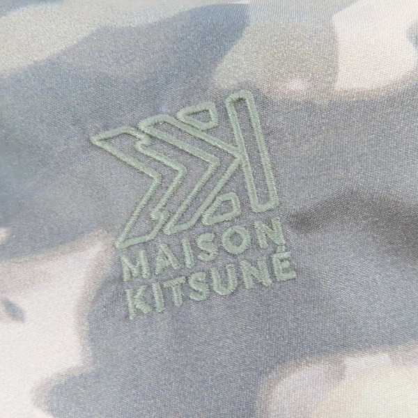 実際に弊社で買取させて頂いたMAISON KITSUNE/メゾンキツネ  迷彩/カモフラ ブルゾン EM02216WQ4004/Sの画像 5枚目