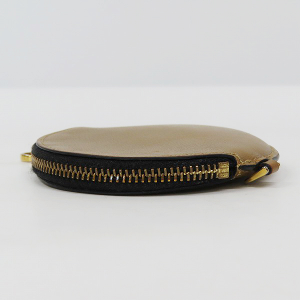 実際に弊社で買取させて頂いたLOEWE/ロエベ  コインケース マスタード 丸型 ボックスロゴの画像 2枚目