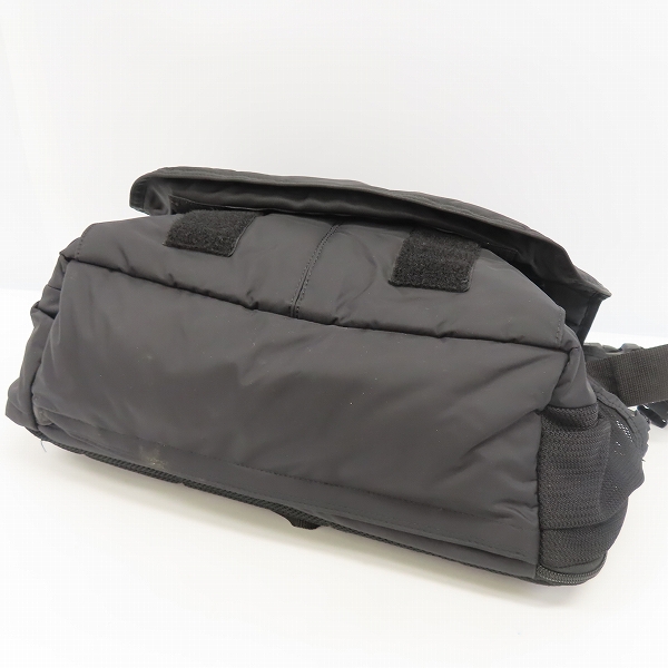 実際に弊社で買取させて頂いたHEAD PORTER/ヘッドポーター BLACK Beauty /ブラックビューティー メッセンジャーバッグの画像 2枚目