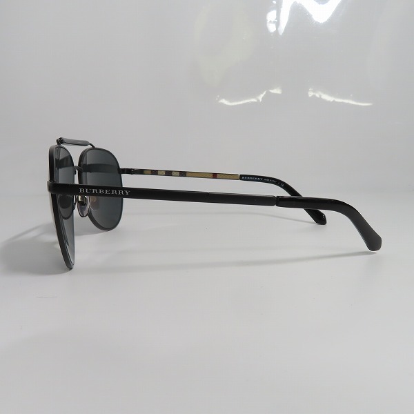 実際に弊社で買取させて頂いたBURBERRY/バーバリー ティアドロップサングラス B3097 1007の画像 2枚目