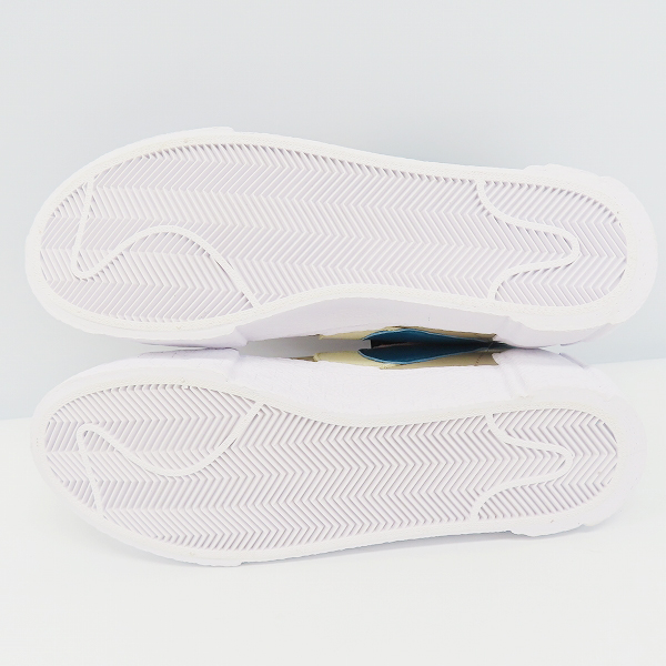 実際に弊社で買取させて頂いた【未使用】NIKE×SACAI×KAWS/ナイキ×サカイ×カウズ BLAZER LOW/ブレーザーロー DM7901-200/26.5の画像 2枚目