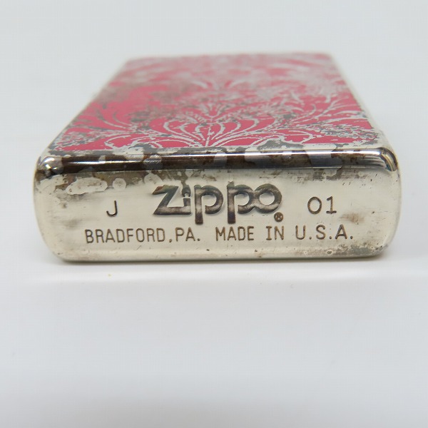 実際に弊社で買取させて頂いたZIPPO/ジッポー Paul Smith/ポールスミス COLLECTION 花柄 ピンク×シルバー 2001年製の画像 3枚目