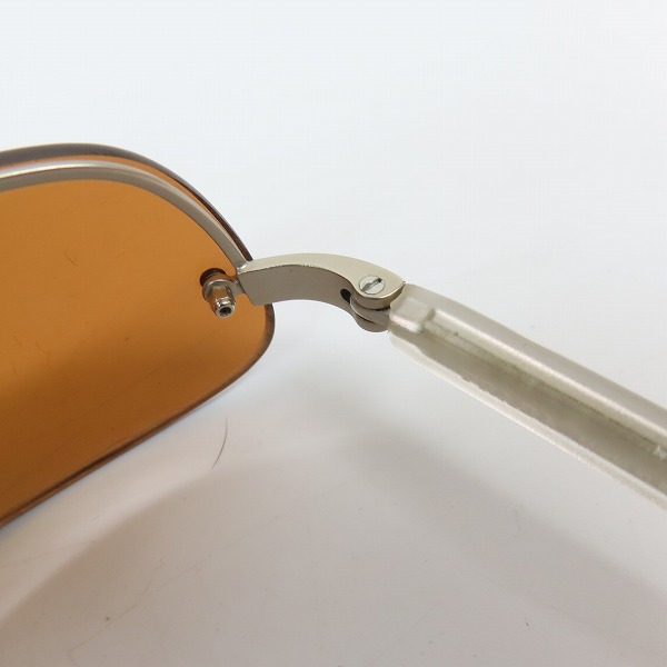 実際に弊社で買取させて頂いたPRADA/プラダ サングラス/アイウェア SPR 55Aの画像 5枚目