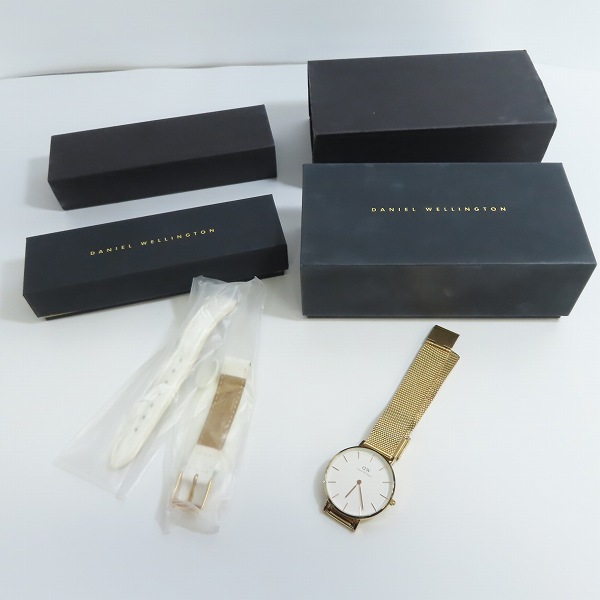 実際に弊社で買取させて頂いたDanielWellington/ダニエルウェリントン classic レディース 腕時計 B32R18 替えベルト付きの画像 7枚目
