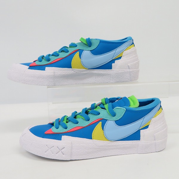実際に弊社で買取させて頂いたKAWS×sacai×NIKE/カウズ×サカイ×ナイキ Blazer Low Neptune Blue ブレーザー DM7901-400 26.5の画像 2枚目
