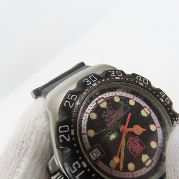 実際に弊社で買取させて頂いたTAG HEUER/タグホイヤー PROFESSIONAL 200M デイト クォーツ/腕時計/ウォッチ 377.513【動作未確認】の画像 4枚目
