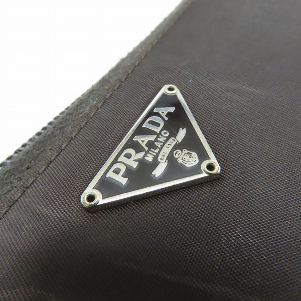 実際に弊社で買取させて頂いたPRADA/プラダ 三角ロゴプレート ラウンドファスナー長財布の画像 6枚目