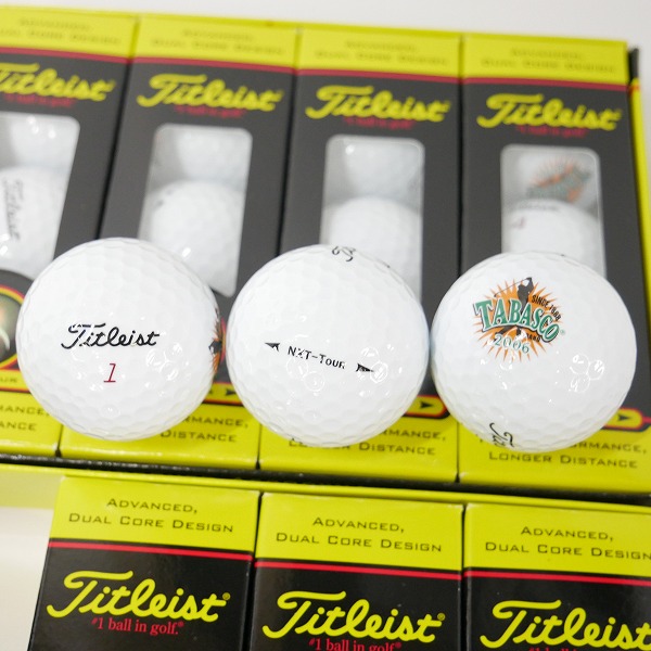 実際に弊社で買取させて頂いた【未使用/オウンネーム】Titleist/タイトリスト NXT TOUR ゴルフボール 2ダースの画像 1枚目