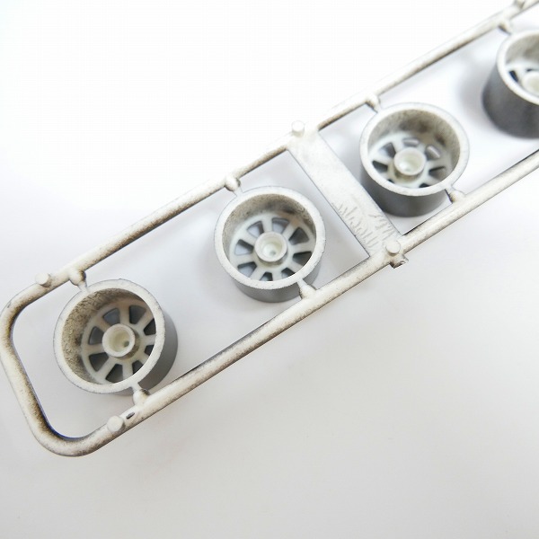 実際に弊社で買取させて頂いた【手付含】アオシマ 1/24 アリスト3.0V/Y33グロリア グランツーリスモアルティマ/C33ローレルメダリストクラブL/3点セットの画像 6枚目