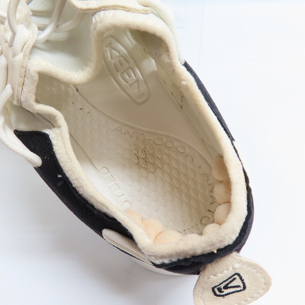 実際に弊社で買取させて頂いた【サンプル品】KEEN/キーン ユニーク サンダル 1018720 ホワイト/ブラック/27の画像 4枚目