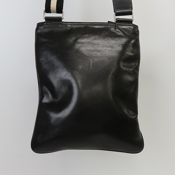 実際に弊社で買取させて頂いたBALLY/バリー レザー ショルダーバッグ ブラックの画像 1枚目