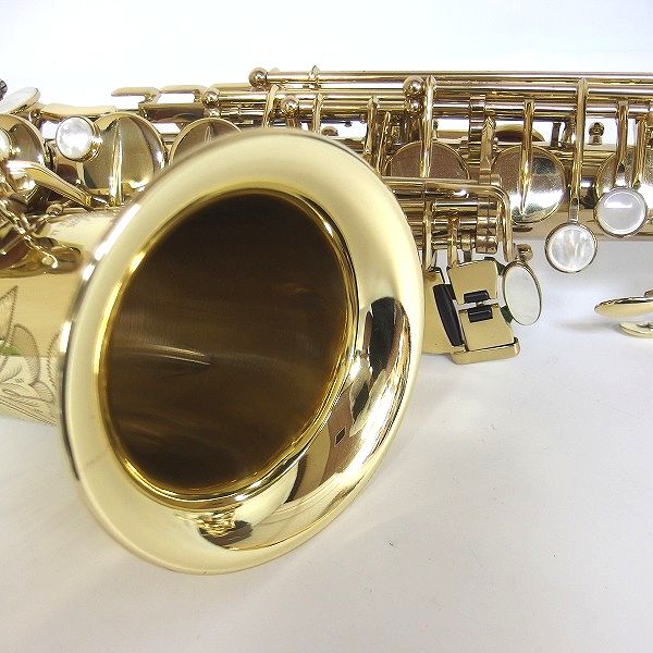 実際に弊社で買取させて頂いた★SELMER/セルマー アルトサックス SA80/Super Action 80 SERIE Ⅱ/シリーズ2 彫刻有り 58万台 ハードケース付 の画像 2枚目