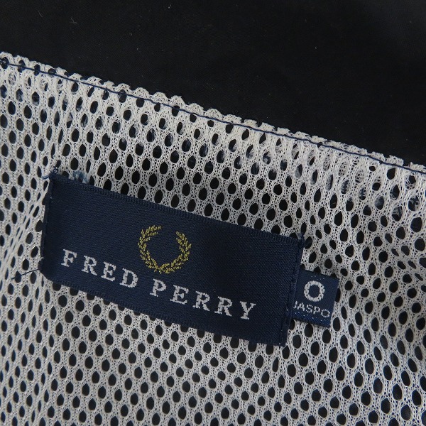 実際に弊社で買取させて頂いたFRED PERRY/フレッドペリー トラックジャケット セットアップ/O/Lの画像 2枚目