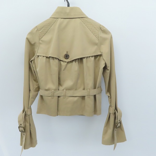 実際に弊社で買取させて頂いたBURBERRY BLUE LABEL/バーバリー ブルーレーベル ショート トレンチコート ジャケット FCF25-626-50/38の画像 1枚目