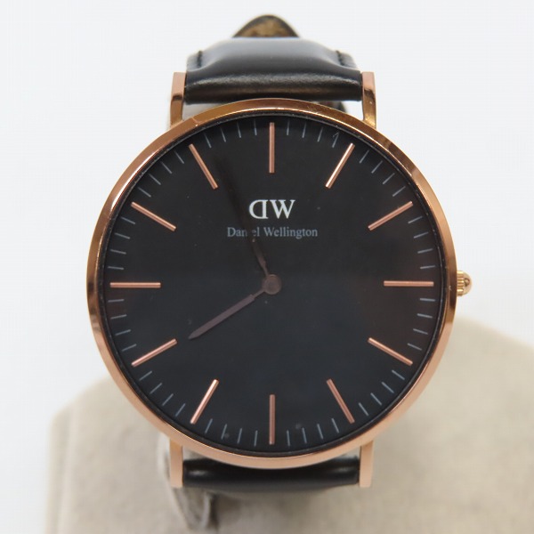 実際に弊社で買取させて頂いたDaniel Wellington/ダニエルウェリントン CLASSIC/クラシック 腕時計 E40R1