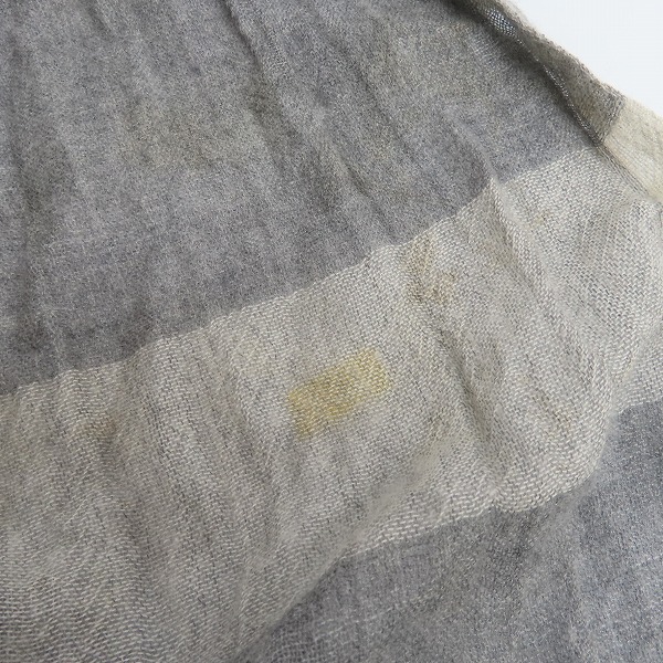 実際に弊社で買取させて頂いたBURBERRY/バーバリー チェック柄 大判ストール グレー系の画像 5枚目