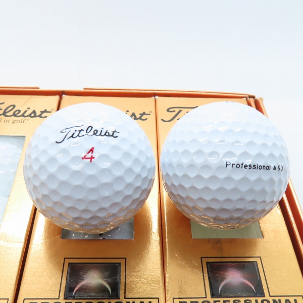 実際に弊社で買取させて頂いた【未使用/オウンネーム】Titleist/タイトリスト PROFESSIONAL90 ゴルフボール 1ダースの画像 1枚目