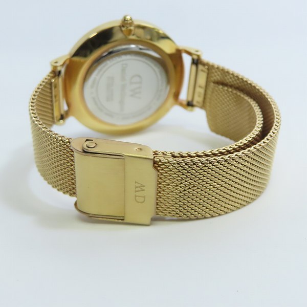 実際に弊社で買取させて頂いたDanielWellington/ダニエルウェリントン classic レディース 腕時計 B32R18 替えベルト付きの画像 2枚目