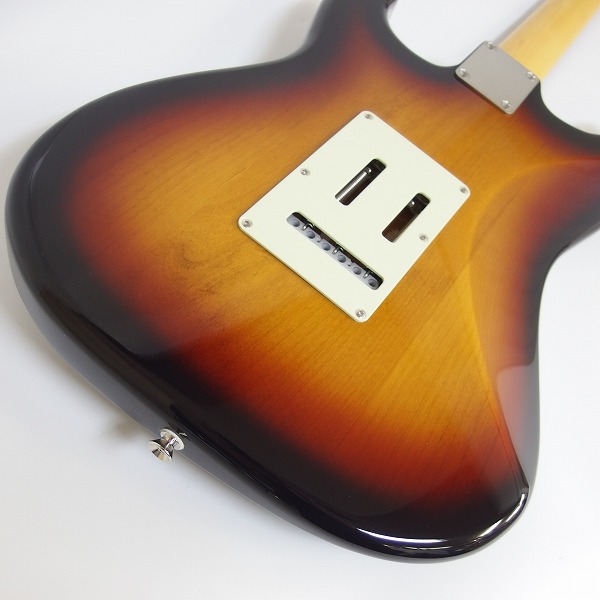 実際に弊社で買取させて頂いた★【美品】FGN/FUJIGEN/フジゲン Neo Classic Series NST12RAL-3TS/02 ストラトシェイプ ギグケース付 の画像 7枚目