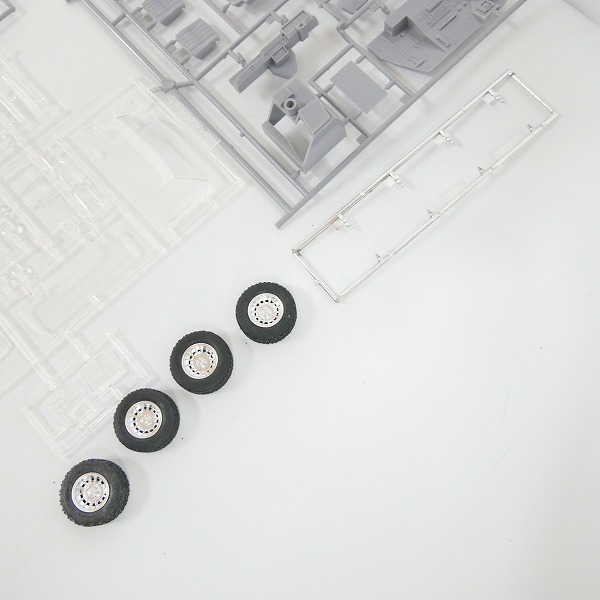 実際に弊社で買取させて頂いた【手付品】アオシマ 1/24 ハイエース ゼルダ タイプ1/西部警察 特機車サファリ4WD/ホンダ プレリュード Si VTEC/3点セットの画像 5枚目