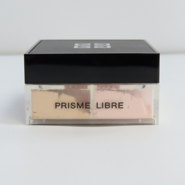 実際に弊社で買取させて頂いた【未使用】GIVENCHY/ジバンシイ プリズム・リーブル ルースパウダー 3g×4の画像 1枚目