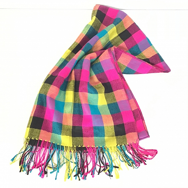 実際に弊社で買取させて頂いた【おまとめ品/未使用品含む】ラルフローレン/バーバリー/ニコアンド 他 ストール/マフラー/手袋/ひざ掛け 等の画像 4枚目