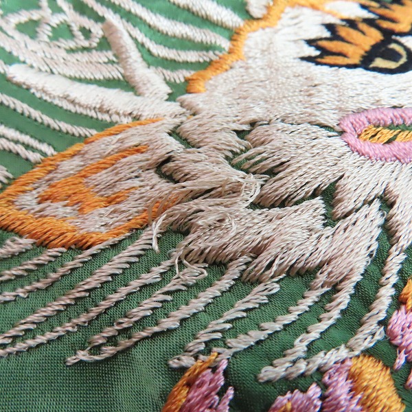 実際に弊社で買取させて頂いたTHE FLAT HEAD/フラットヘッド 龍/日本地図/鷹 リバーシブル スカジャン /XLの画像 6枚目