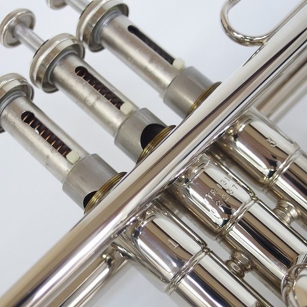 実際に弊社で買取させて頂いた★【難有り】YAMAHA/ヤマハ YTR-1310/YTR1310 トランペット ハードケース付の画像 4枚目