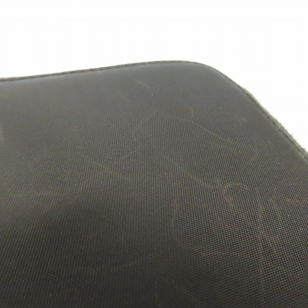 実際に弊社で買取させて頂いたPRADA/プラダ 三角ロゴプレート ラウンドファスナー長財布の画像 7枚目