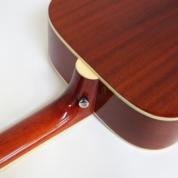 実際に弊社で買取させて頂いた★美品】Epiphone/エピフォン Hummingbird PRO/ハミングバード プロ エレアコ/アコースティックギター ソフトケース付の画像 8枚目