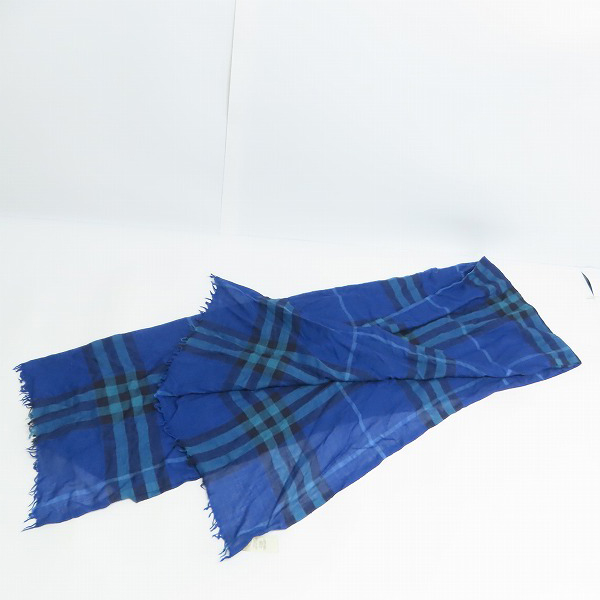 実際に弊社で買取させて頂いたBURBERRY/バーバリー  チェック柄ストール ブルー系の画像 5枚目