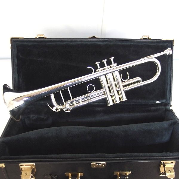 実際に弊社で買取させて頂いた★【難有り】YAMAHA/ヤマハ Xenoシリーズ YTR-8335S/YTR8335S トランペット 銀メッキ仕上げ ハードケース付