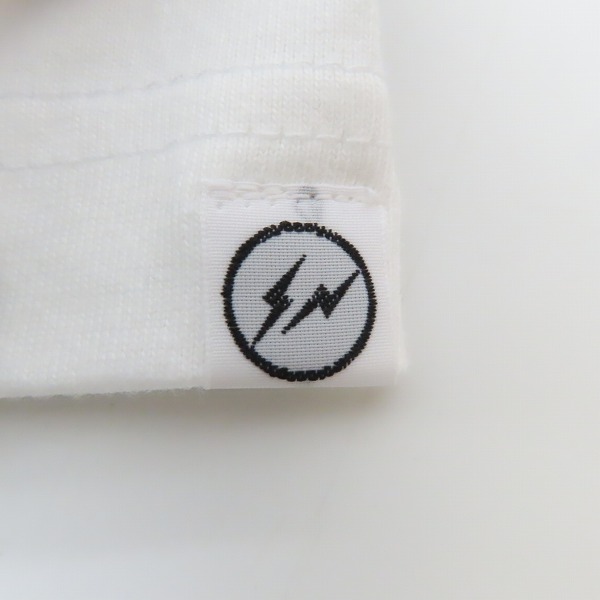 実際に弊社で買取させて頂いたretaW×FRAGMENT design/リトゥ×フラグメントデザイン  ロゴプリント 半袖Tシャツ ホワイト/Mの画像 4枚目