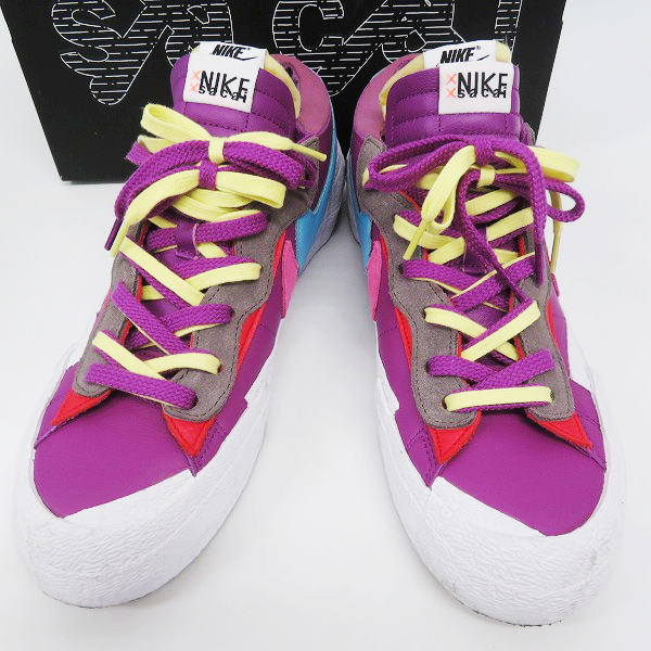 実際に弊社で買取させて頂いたNIKE×SACAI×KAWS/ナイキ×サカイ×カウズ BLAZER LOW/ブレーザーロー DM7901-500/29.0