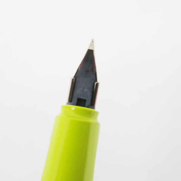 実際に弊社で買取させて頂いたLamy / ラミー safari サファリ スペシャルエディション 2008 ボールペン 万年筆 2本セットの画像 2枚目