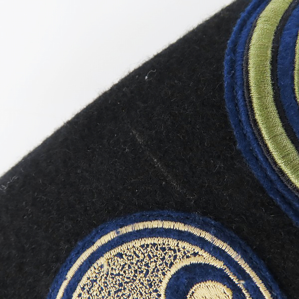 実際に弊社で買取させて頂いたDRIES VAN NOTEN/ドリスヴァンノッテン ダブルボタン ワッペンデザイン コート 73-09-64-09018/44の画像 3枚目