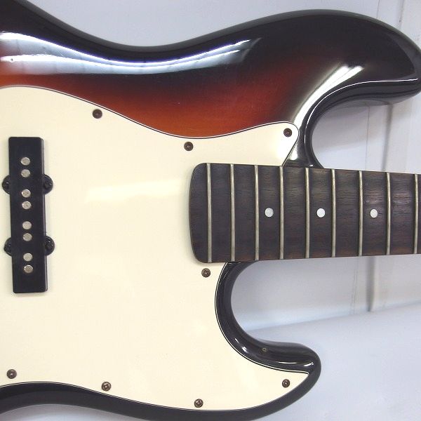 実際に弊社で買取させて頂いた★【弦無し】Bacchus/バッカス universe series/ユニバースシリーズ ジャズベースTypeの画像 4枚目