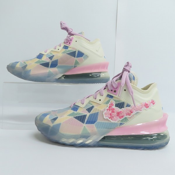 実際に弊社で買取させて頂いたatmos×NIKE/アトモス×ナイキ LEBRON 18 LOW SAKURA スニーカー CV7562-101/25の画像 3枚目